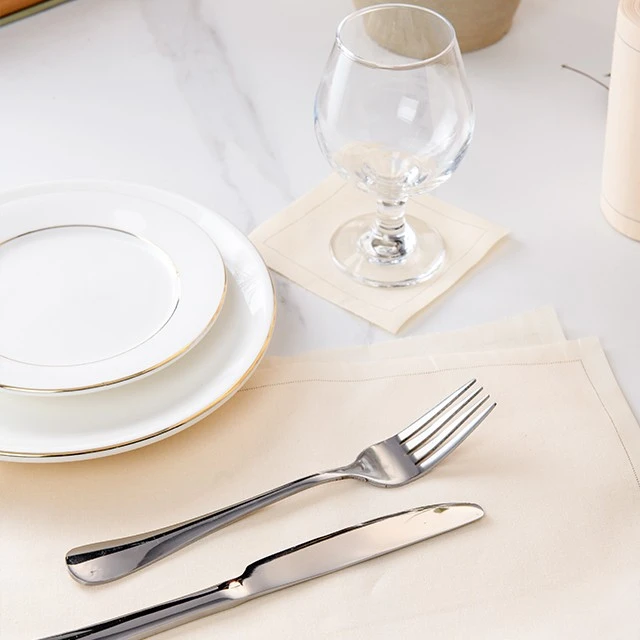 Factory White Cloth Dinner Napkins